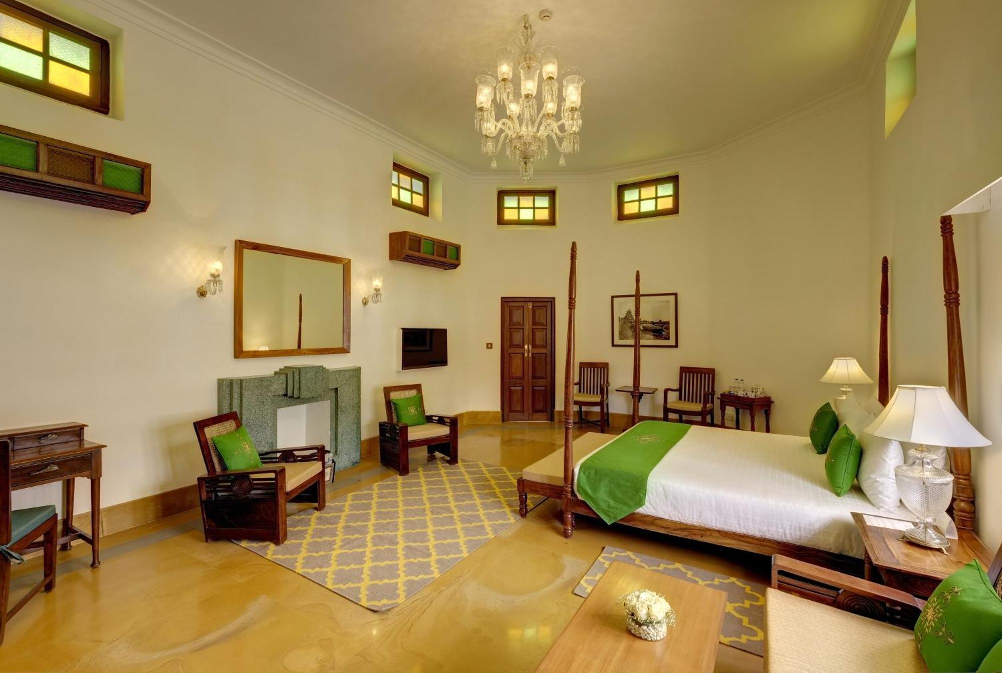 Saraca Hotel Lucknow Exterior photo